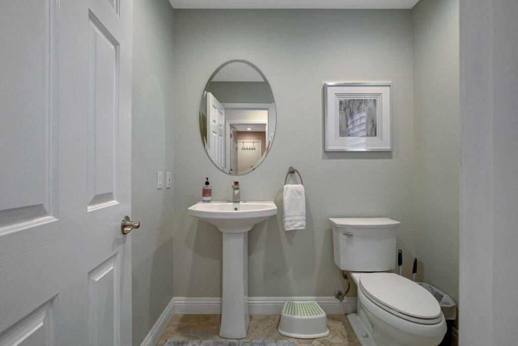Beautiful 5Br W/King Beds, Pool & Hot Tub, Games Villa Las Vegas Eksteriør billede